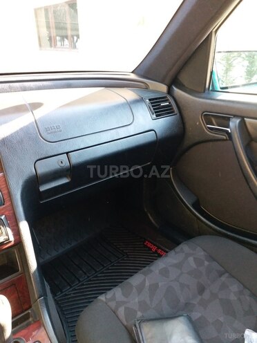 Mercedes C 180 2000, 194,000 km - 1.8 l - Sumqayıt