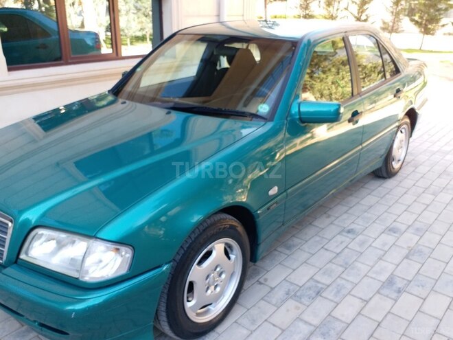 Mercedes C 180 2000, 194,000 km - 1.8 l - Sumqayıt