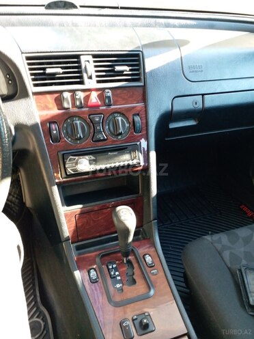 Mercedes C 180 2000, 194,000 km - 1.8 l - Sumqayıt