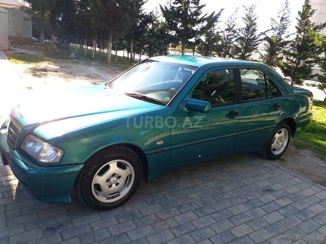 Mercedes C 180 2000, 194,000 km - 1.8 l - Sumqayıt