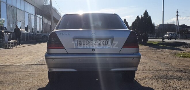 Mercedes C 240 2000, 123,626 km - 2.4 l - Masallı