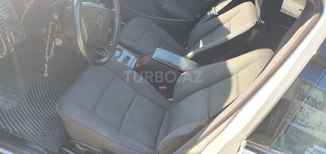 Mercedes C 240 2000, 123,626 km - 2.4 l - Masallı
