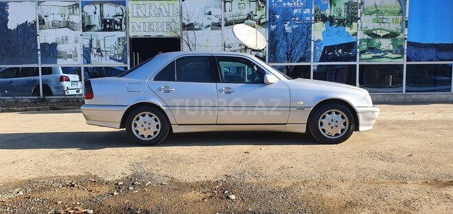 Mercedes C 240 2000, 123,626 km - 2.4 l - Masallı