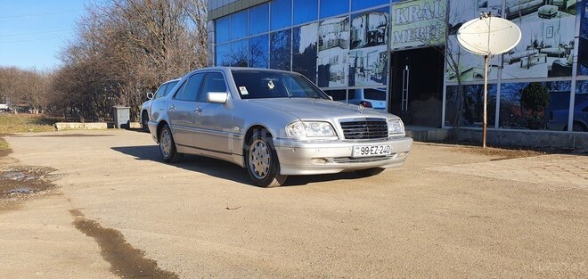 Mercedes C 240 2000, 123,626 km - 2.4 l - Masallı