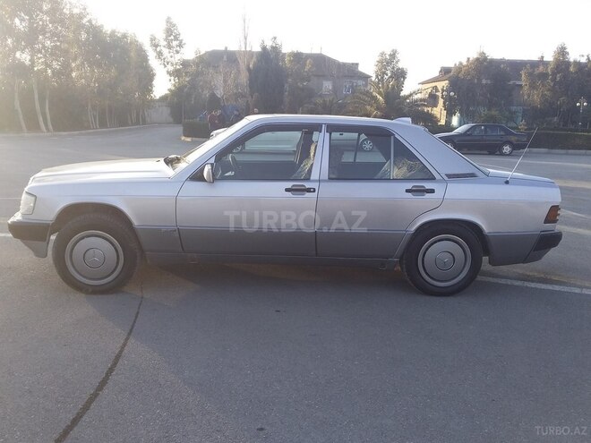 Mercedes 190 1992, 326,589 km - 2.0 л - Sumqayıt