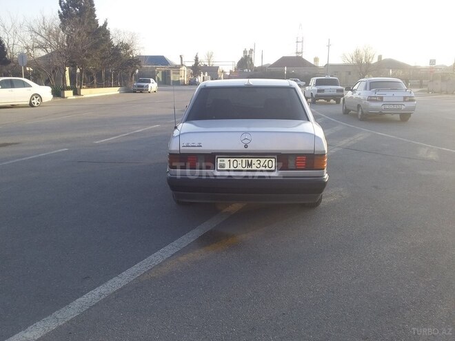 Mercedes 190 1992, 326,589 km - 2.0 л - Sumqayıt