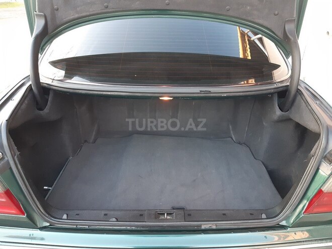Mercedes E 220 2000, 323,532 km - 2.2 л - Biləsuvar