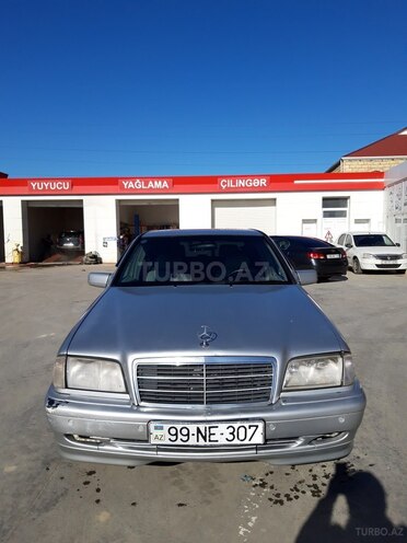 Mercedes C 200 1999, 290,000 km - 2.0 l - Bakı