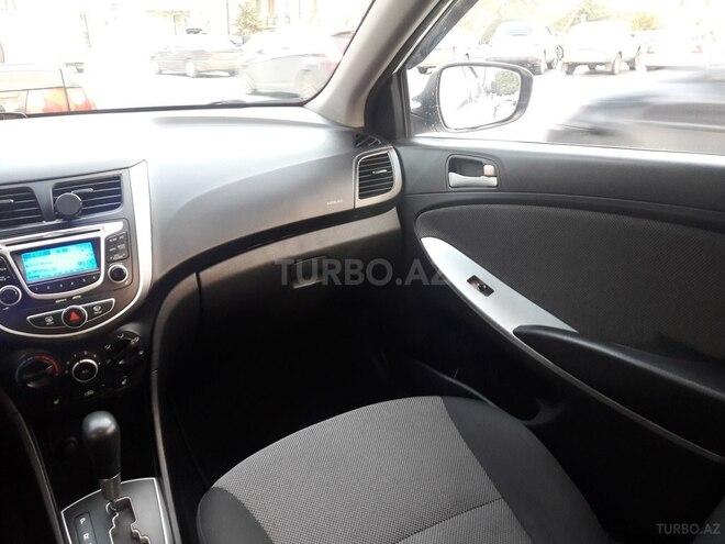 Hyundai Accent 2012, 137,000 km - 1.6 l - Bakı