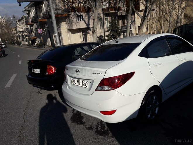 Hyundai Accent 2012, 137,000 km - 1.6 l - Bakı