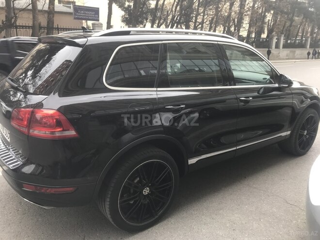 Volkswagen Touareg 2010, 97,300 km - 3.6 l - Bakı