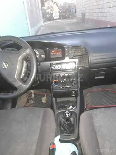 Opel Zafira 1999, 235,722 km - 1.8 l - Bakı