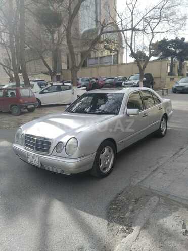 Mercedes E 280 1996, 236,000 km - 2.8 л - Bakı