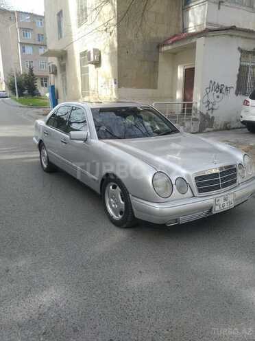 Mercedes E 280 1996, 236,000 km - 2.8 л - Bakı