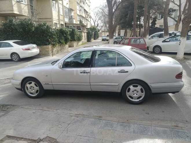 Mercedes E 280 1996, 236,000 km - 2.8 л - Bakı