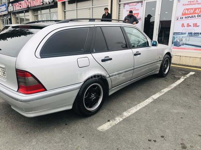 Mercedes C 180 1999, 270,000 km - 1.8 l - Zaqatala