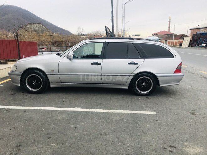 Mercedes C 180 1999, 270,000 km - 1.8 l - Zaqatala