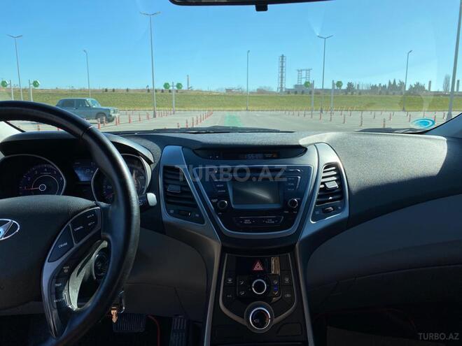 Hyundai Elantra 2014, 210,000 km - 1.8 l - Bakı