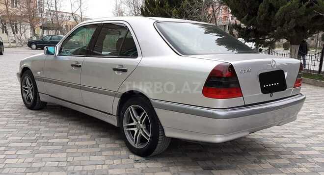 Mercedes C 240 1999, 280,000 km - 2.4 l - Sumqayıt