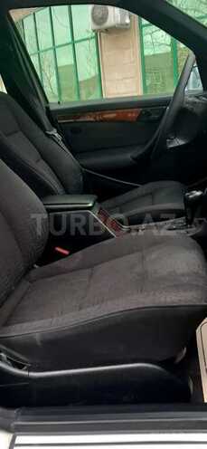 Mercedes C 240 1999, 280,000 km - 2.4 l - Sumqayıt