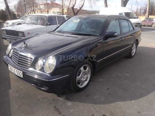 Mercedes E 240 2000, 241,000 km - 2.4 l - Qəbələ