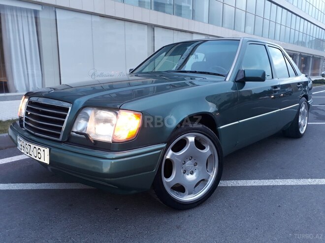 Mercedes E 220 1994, 221,000 km - 2.2 l - Bakı