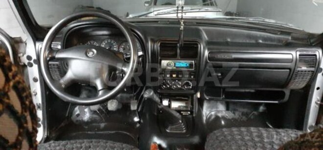 GAZ 31105 2005, 401,750 km - 2.4 l - Astara