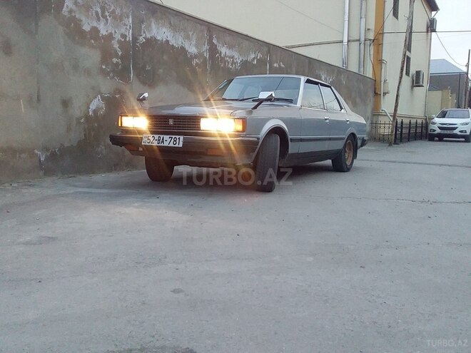 Toyota Corolla 1987, 290,000 km - 1.8 l - Bakı