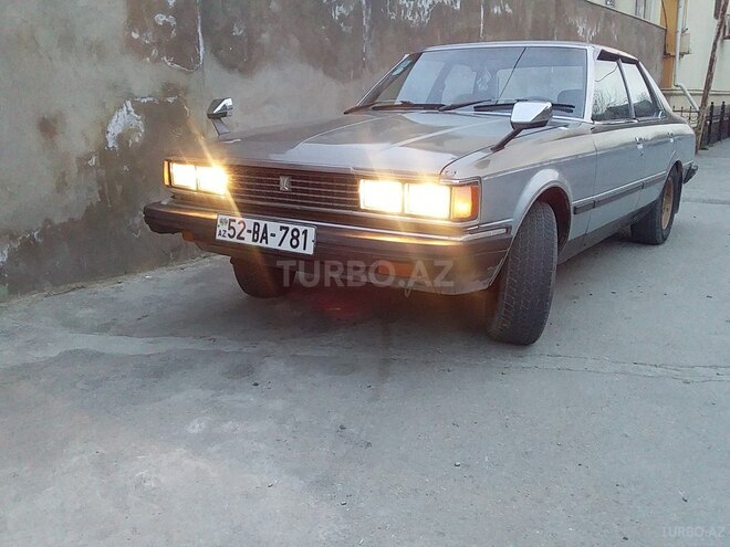Toyota Corolla 1987, 290,000 km - 1.8 l - Bakı