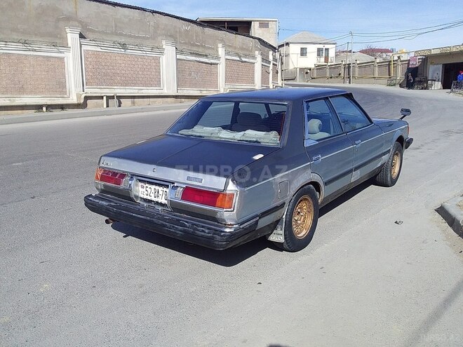 Toyota Corolla 1987, 290,000 km - 1.8 l - Bakı