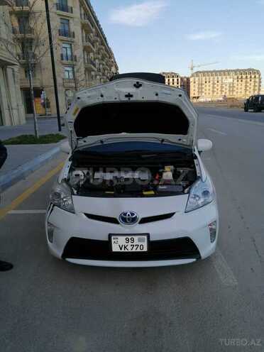 Toyota Prius 2013, 110,000 km - 1.8 l - Bakı