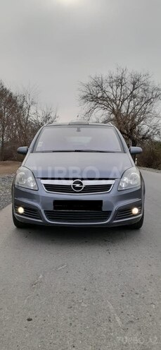 Opel Zafira 2007, 180,000 km - 1.9 л - Zaqatala