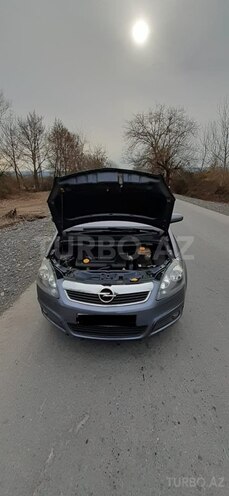Opel Zafira 2007, 180,000 km - 1.9 л - Zaqatala