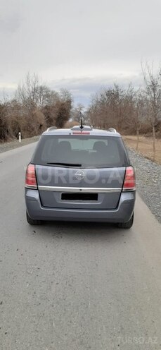 Opel Zafira 2007, 180,000 km - 1.9 л - Zaqatala
