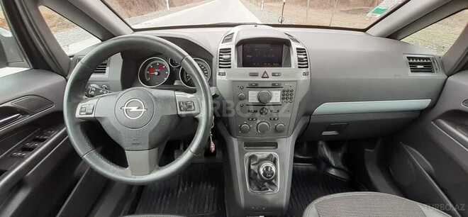 Opel Zafira 2007, 180,000 km - 1.9 л - Zaqatala