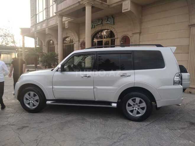 Mitsubishi Pajero 2008, 152,234 km - 3.0 л - Sumqayıt