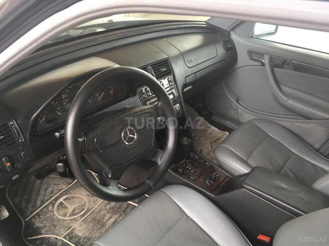 Mercedes C 200 1999, 209,000 km - 2.0 l - Göyçay