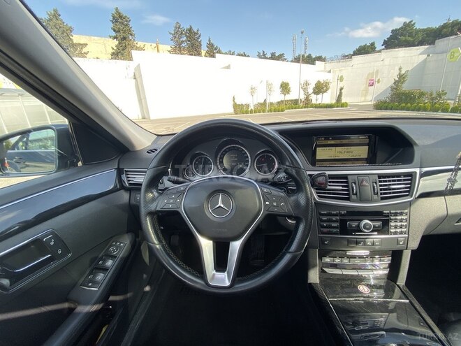 Mercedes E 220 2011, 190,000 km - 2.2 л - Bakı