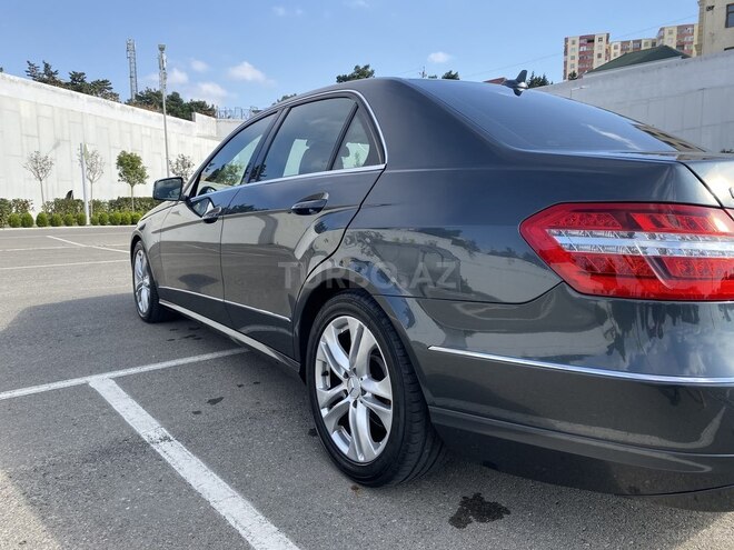 Mercedes E 220 2011, 190,000 km - 2.2 л - Bakı