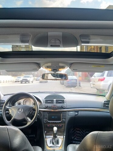 Mercedes E 240 2002, 232,000 km - 2.6 l - Bakı
