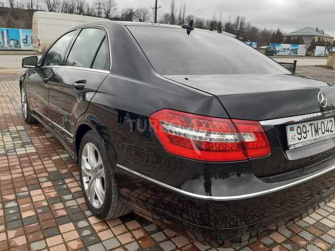 Mercedes E 220 2011, 209,000 km - 2.2 л - Quba