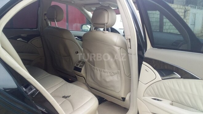 Mercedes E 240 2002, 240,000 km - 2.6 l - Şirvan