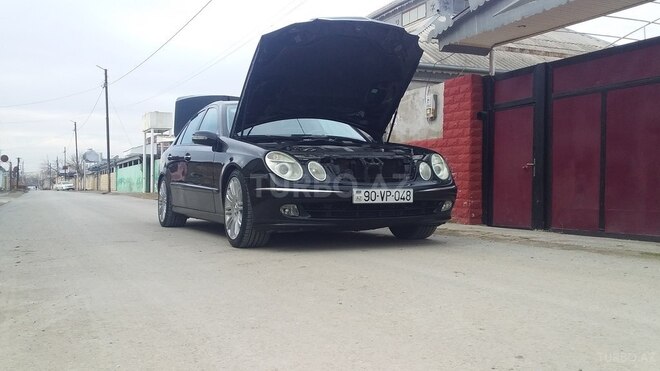 Mercedes E 240 2002, 240,000 km - 2.6 l - Şirvan