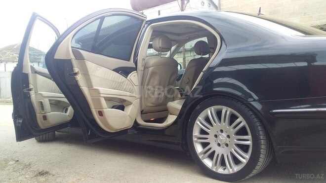 Mercedes E 240 2002, 240,000 km - 2.6 l - Şirvan