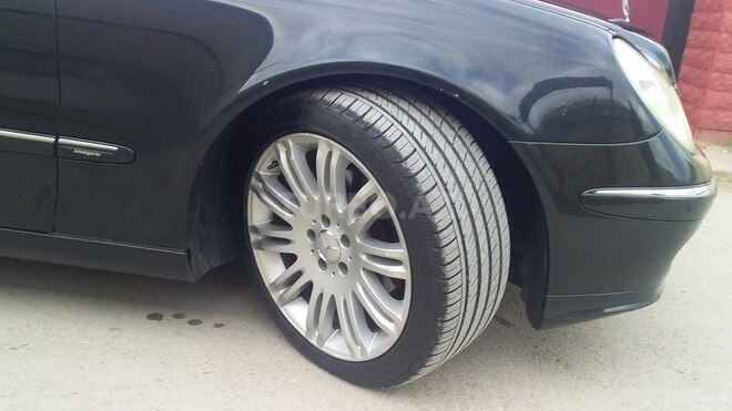 Mercedes E 240 2002, 240,000 km - 2.6 l - Şirvan