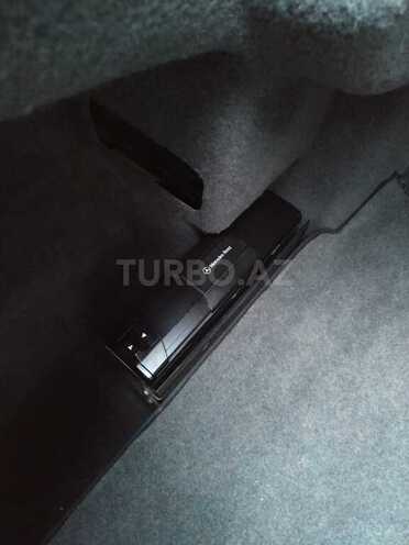 Mercedes E 230 1997, 290,000 km - 2.3 л - Bakı