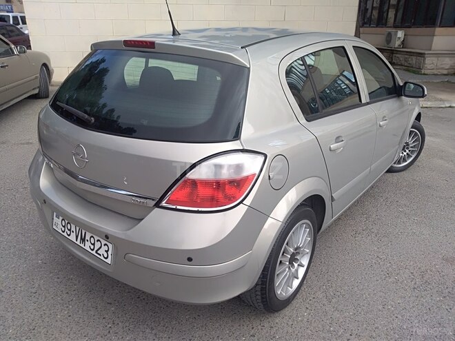 Opel Astra 2006, 205,000 km - 1.3 l - Bakı