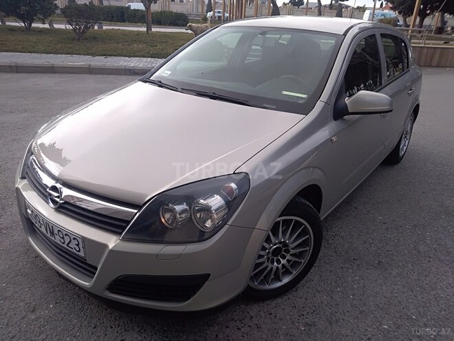 Opel Astra 2006, 205,000 km - 1.3 l - Bakı