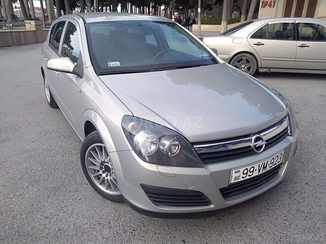 Opel Astra 2006, 205,000 km - 1.3 l - Bakı