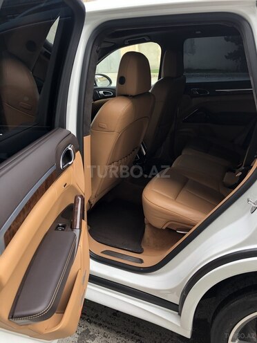 Porsche Cayenne GTS 2014, 70,000 km - 4.8 l - Bakı